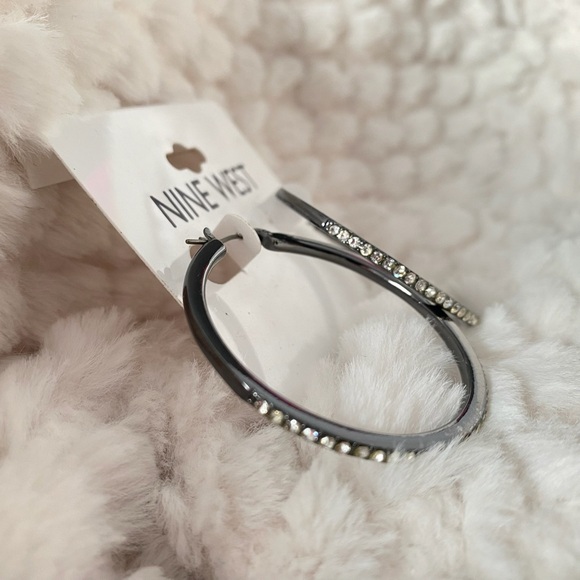 Nine West Gun Black With Rhinestone Hoop Earrings NWT - Picture 9 of 11